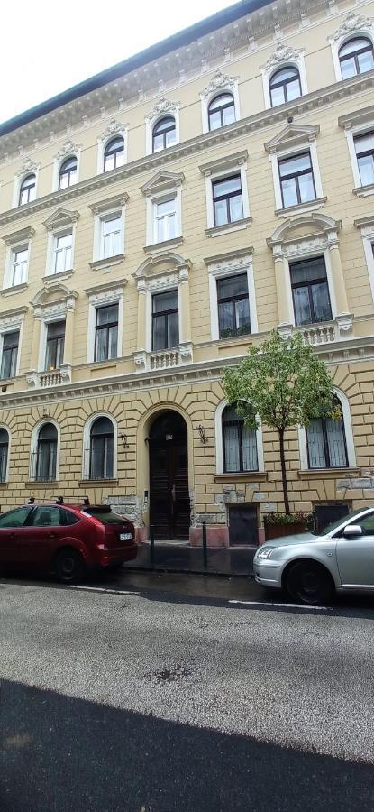 Western Apartman Budapest Exterior foto