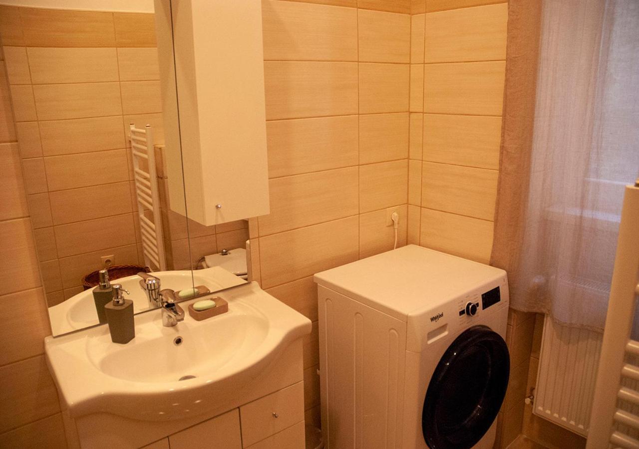 Western Apartman Budapest Exterior foto